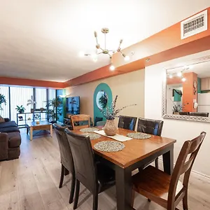 Staytogethersuites - Penthouse On The Strip Aparthotel Las Vegas
